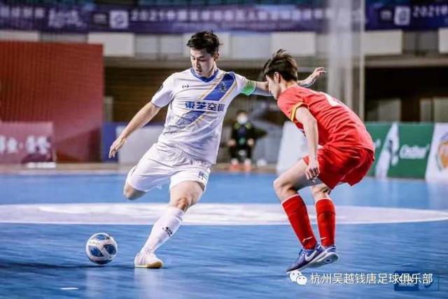 NBA新赛季大势：西部竞争"地狱模式" 东部混战